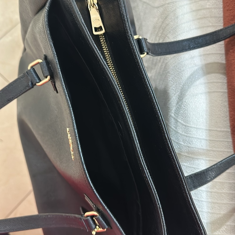 Coach diaper bag - Picture 10 of 10